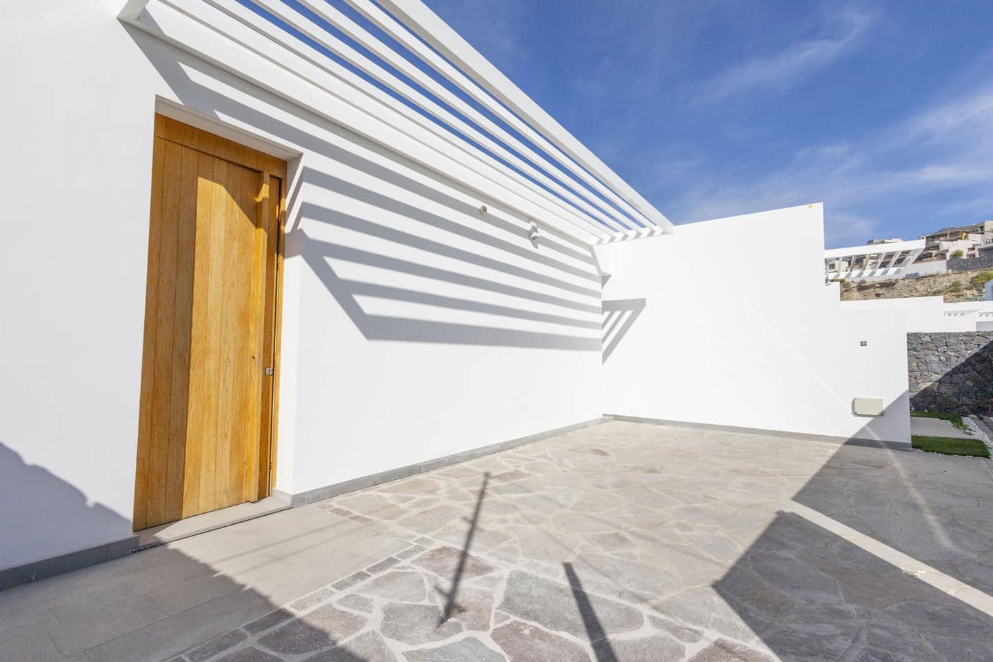 5 bedroom Villa for sale in Costa Adeje - € 2,700,000 (Ref: 9499885)