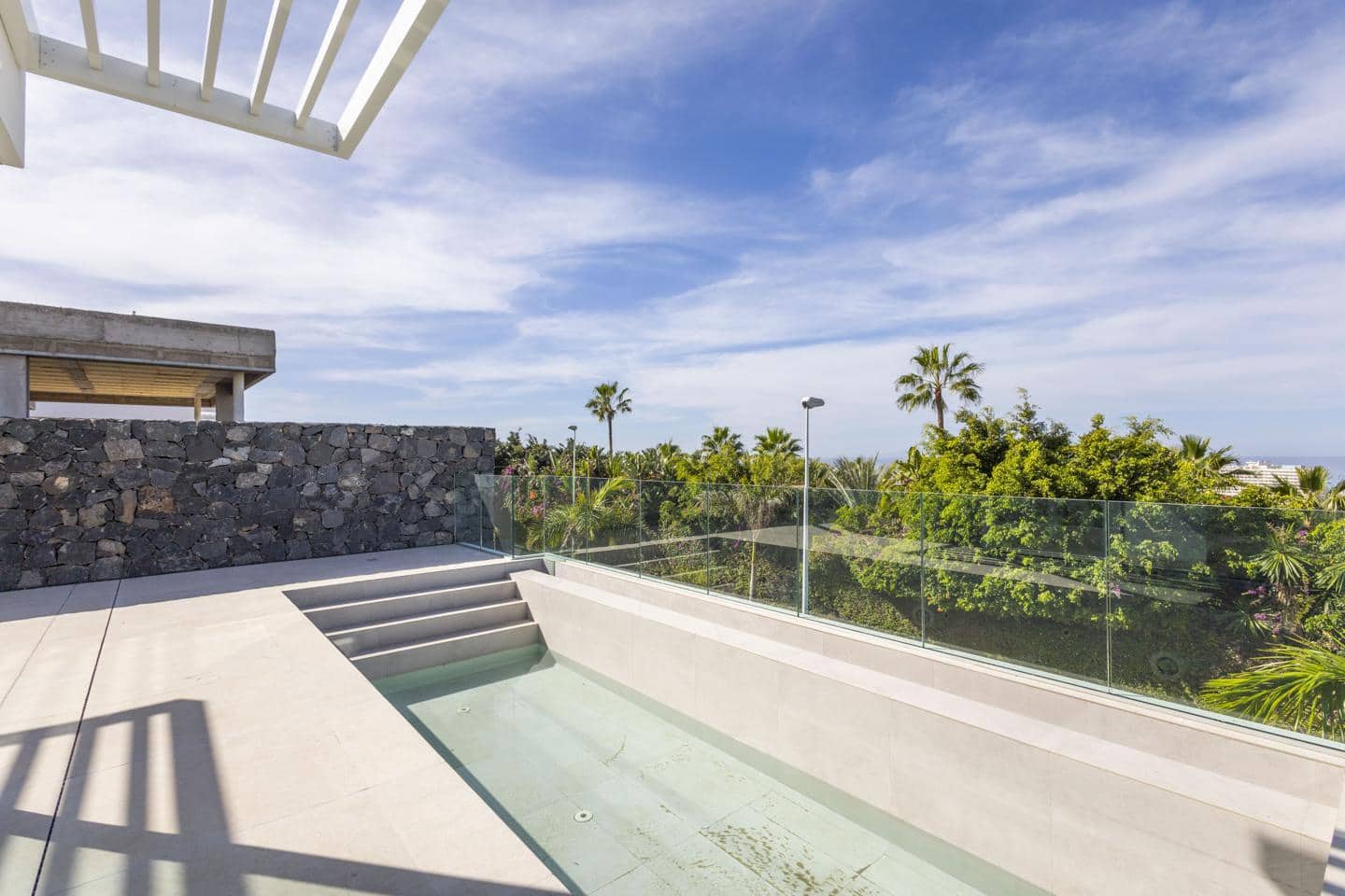 5 bedroom Villa for sale in Costa Adeje - € 2,700,000 (Ref: 9499885)