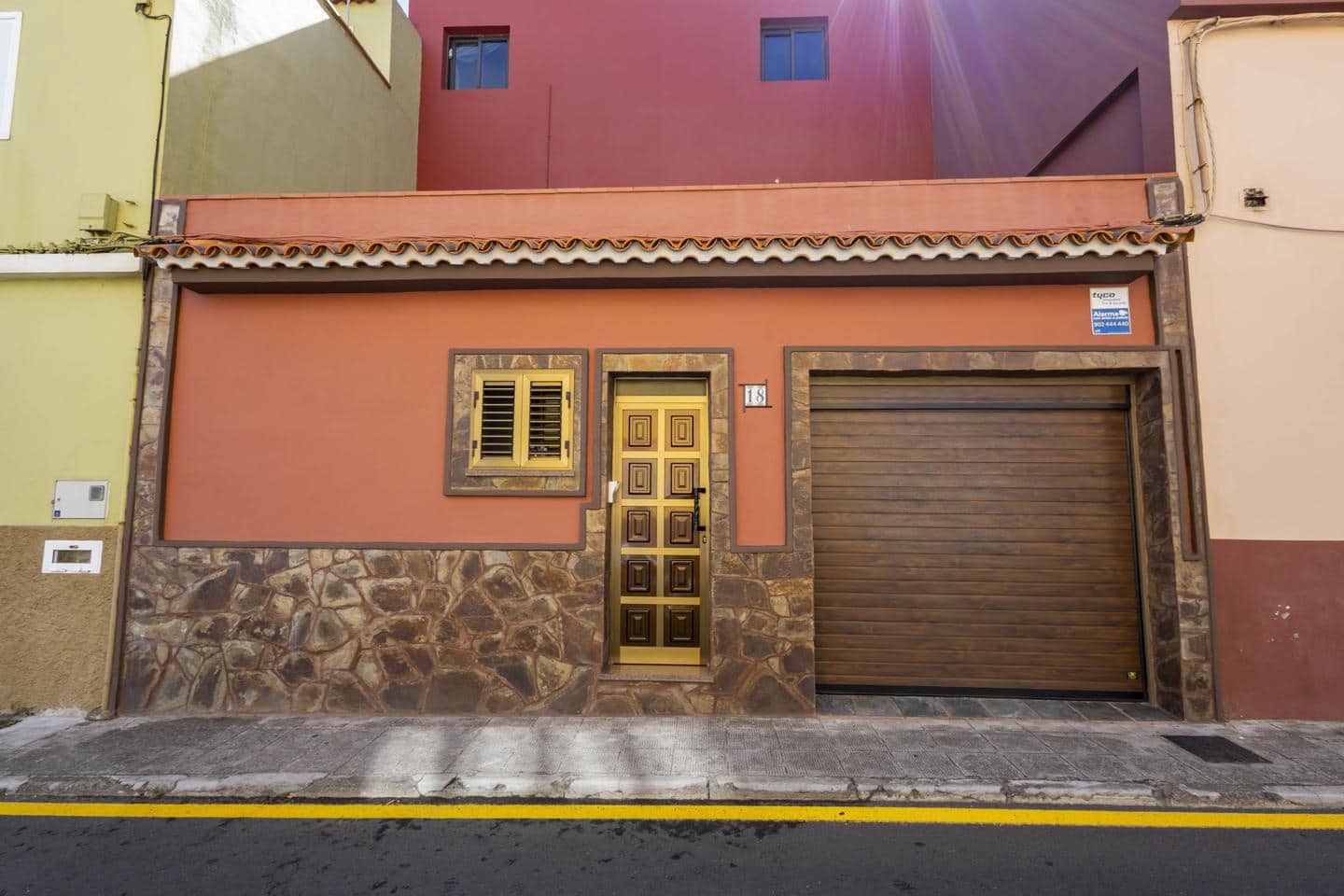 2 slaapkamer Villa te koop in San Cristobal de La Laguna - € 320.000 (Ref: 9500122)