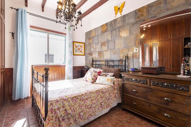 2 sypialnia Willa na sprzedaż w San Cristóbal de La Laguna - 305 000 € (Ref: 9500122)