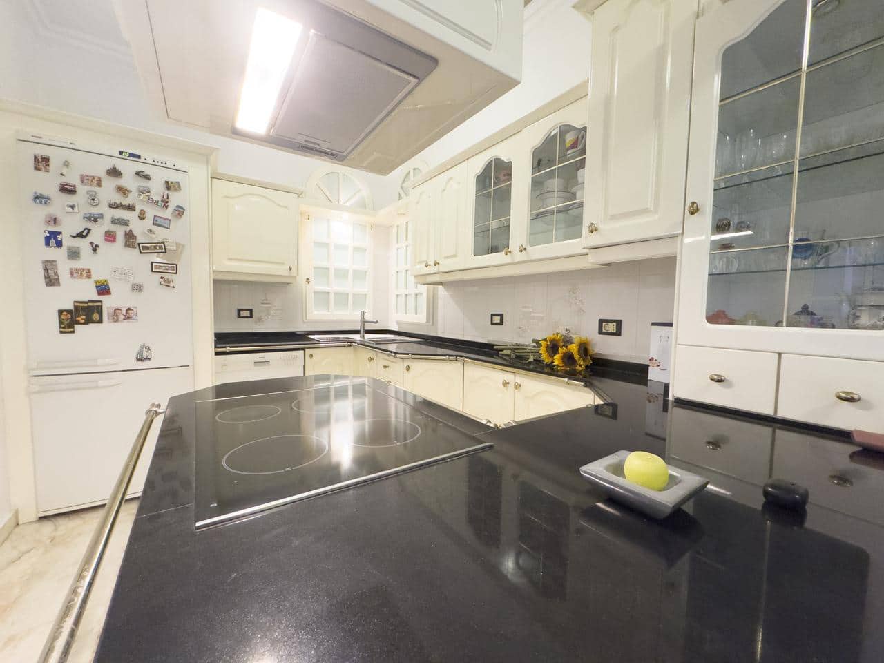 3 bedroom Flat for sale in Icod de los Vinos - € 559,300 (Ref: 9503135)