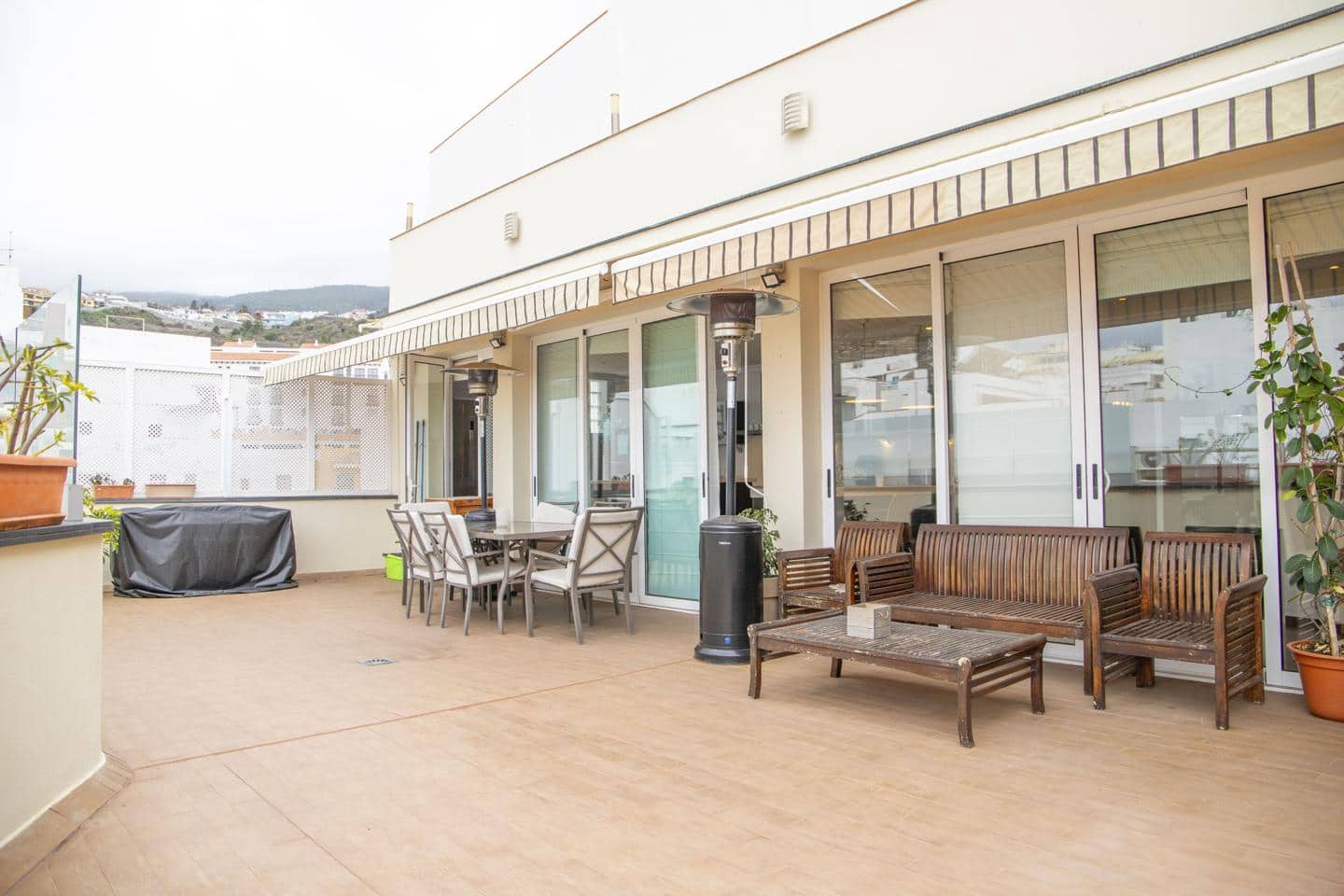 3 bedroom Flat for sale in Icod de los Vinos - € 559,300 (Ref: 9503135)