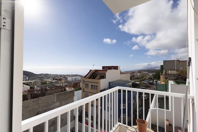 Piso de 3 habitaciones en San Cristóbal de La Laguna en venta - 125.000 € (Ref: 9503474)