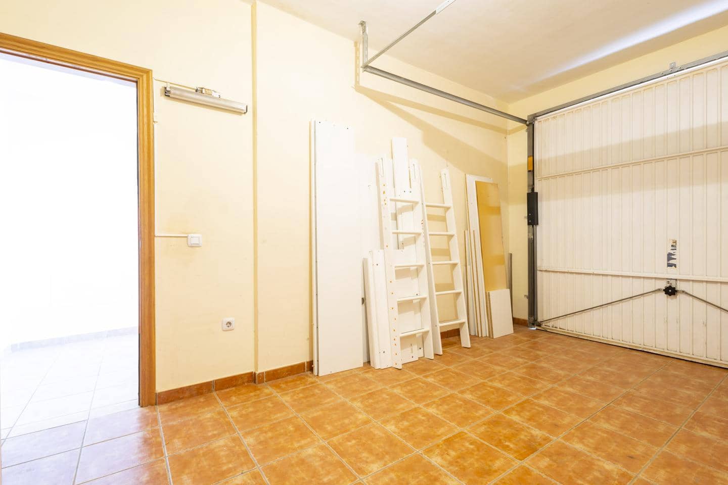 Piso de 3 habitaciones en Tuineje en venta con piscina garaje - 285.000 € (Ref: 9510239)