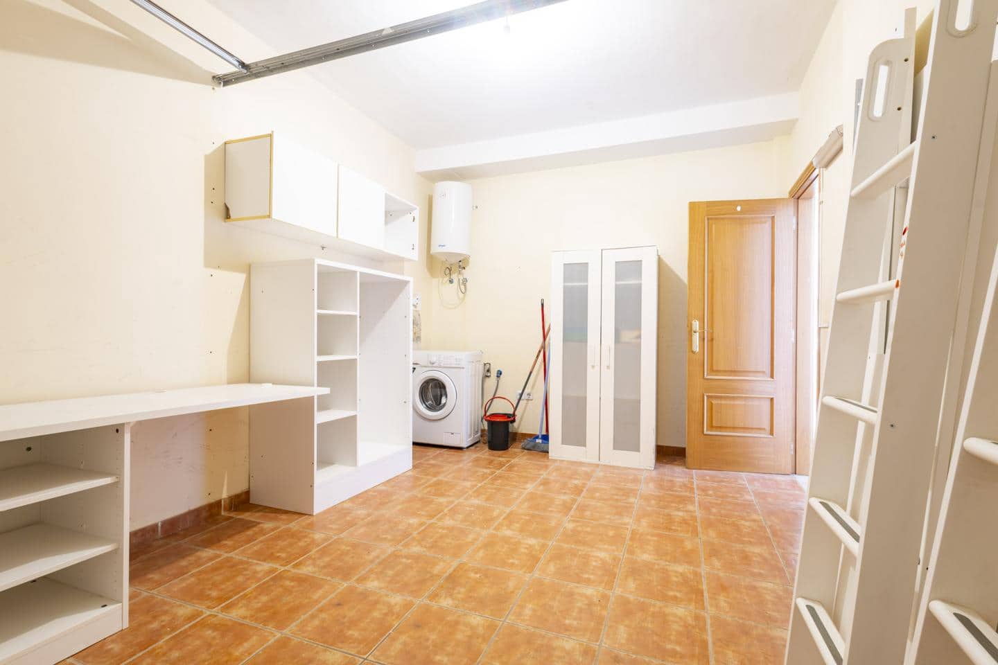 Piso de 3 habitaciones en Tuineje en venta con piscina garaje - 285.000 € (Ref: 9510239)