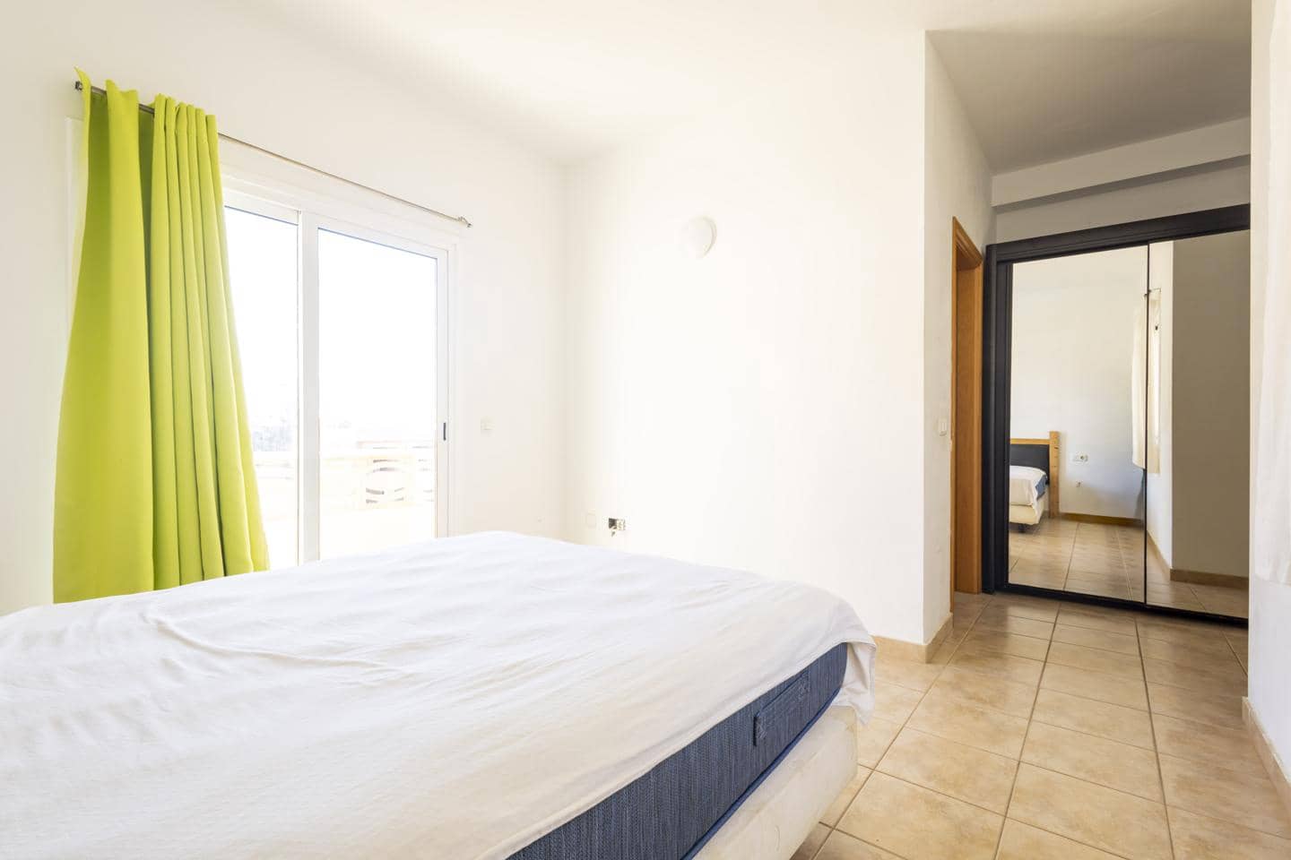 Piso de 3 habitaciones en Tuineje en venta con piscina garaje - 285.000 € (Ref: 9510239)