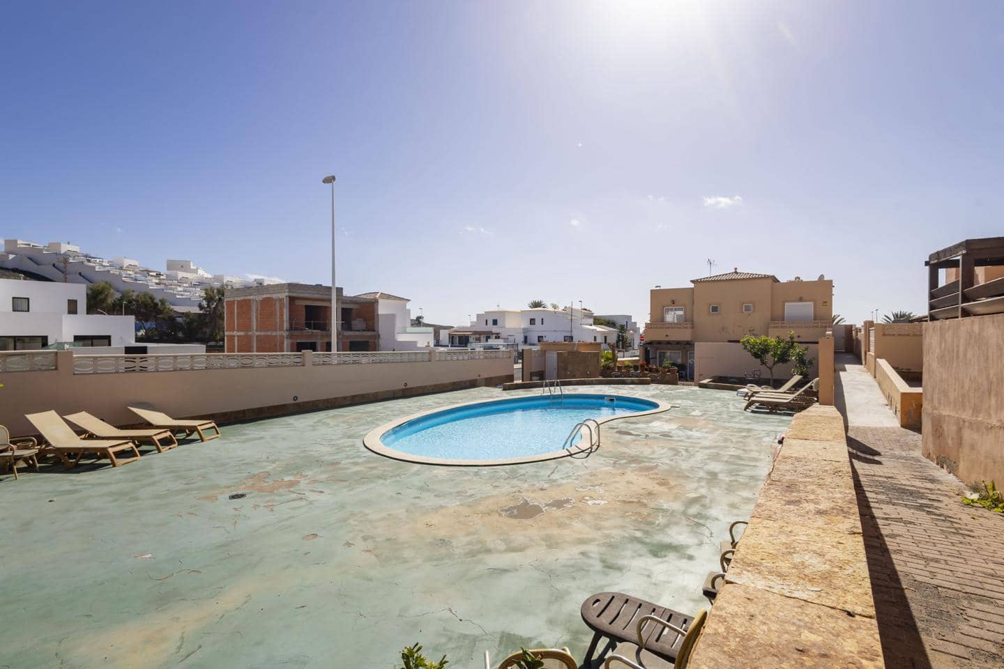 Piso de 3 habitaciones en Tuineje en venta con piscina garaje - 285.000 € (Ref: 9510239)