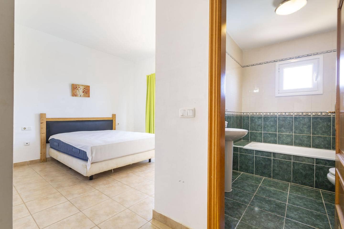 Piso de 3 habitaciones en Tuineje en venta con piscina garaje - 285.000 € (Ref: 9510239)