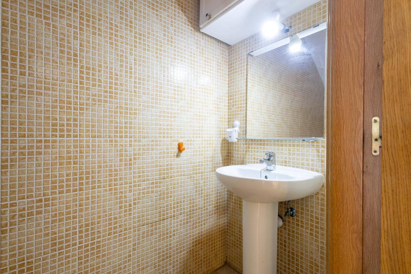 Piso de 3 habitaciones en Tuineje en venta con piscina garaje - 285.000 € (Ref: 9510239)