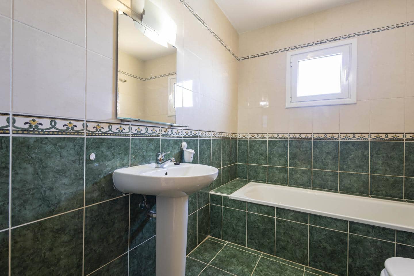 Piso de 3 habitaciones en Tuineje en venta con piscina garaje - 285.000 € (Ref: 9510239)