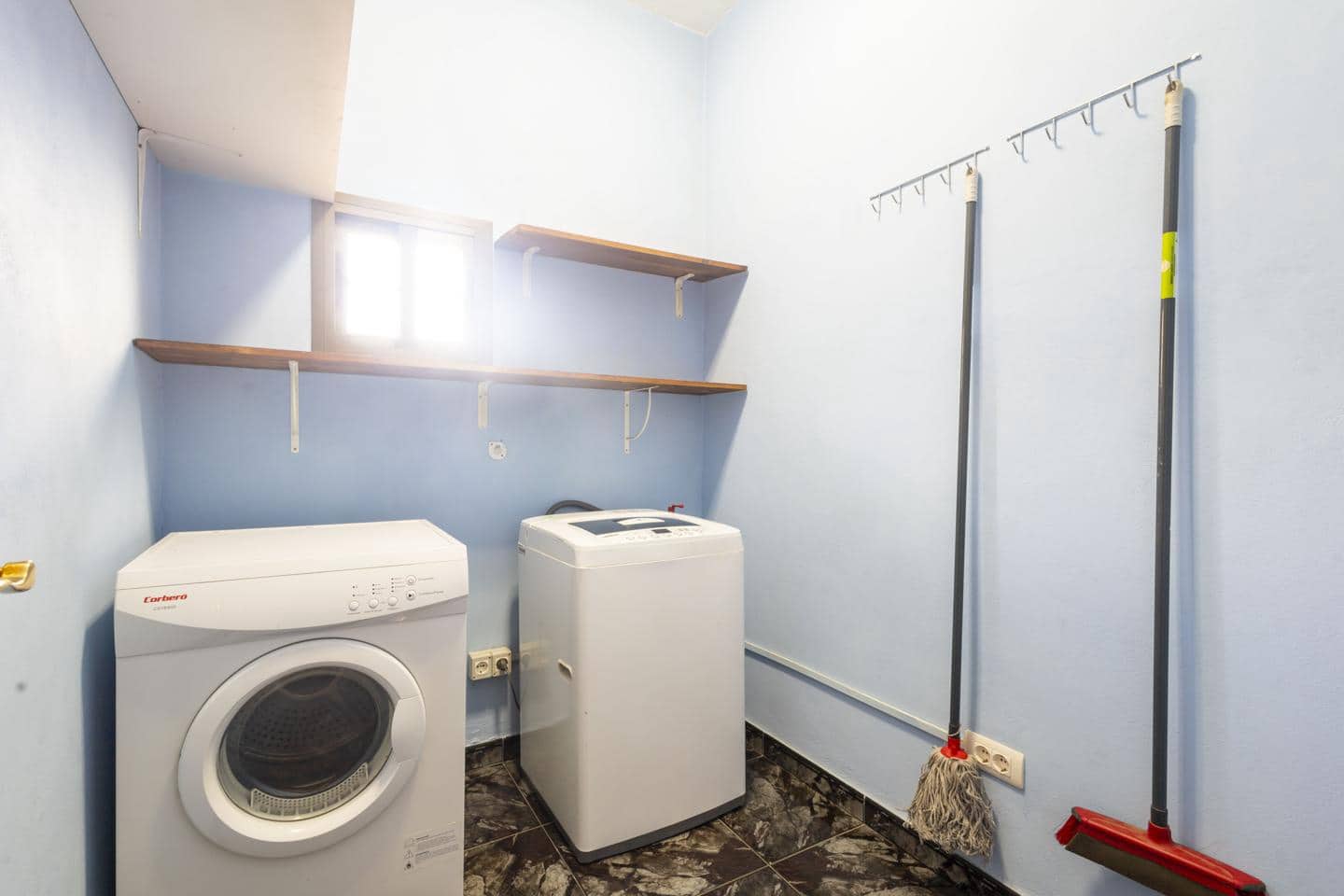 Chalet de 6 habitaciones en La Esperanza en venta - 360.000 € (Ref: 9518258)