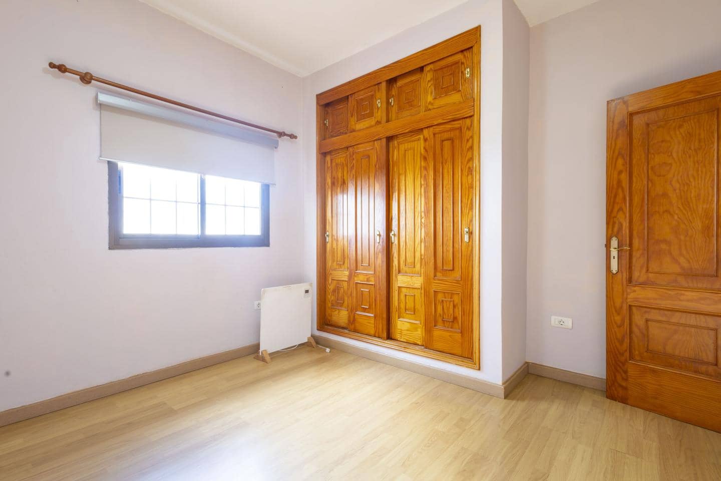 Chalet de 6 habitaciones en La Esperanza en venta - 360.000 € (Ref: 9518258)