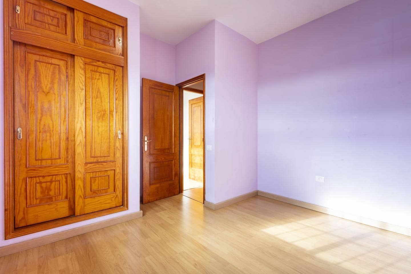 Chalet de 6 habitaciones en La Esperanza en venta - 360.000 € (Ref: 9518258)