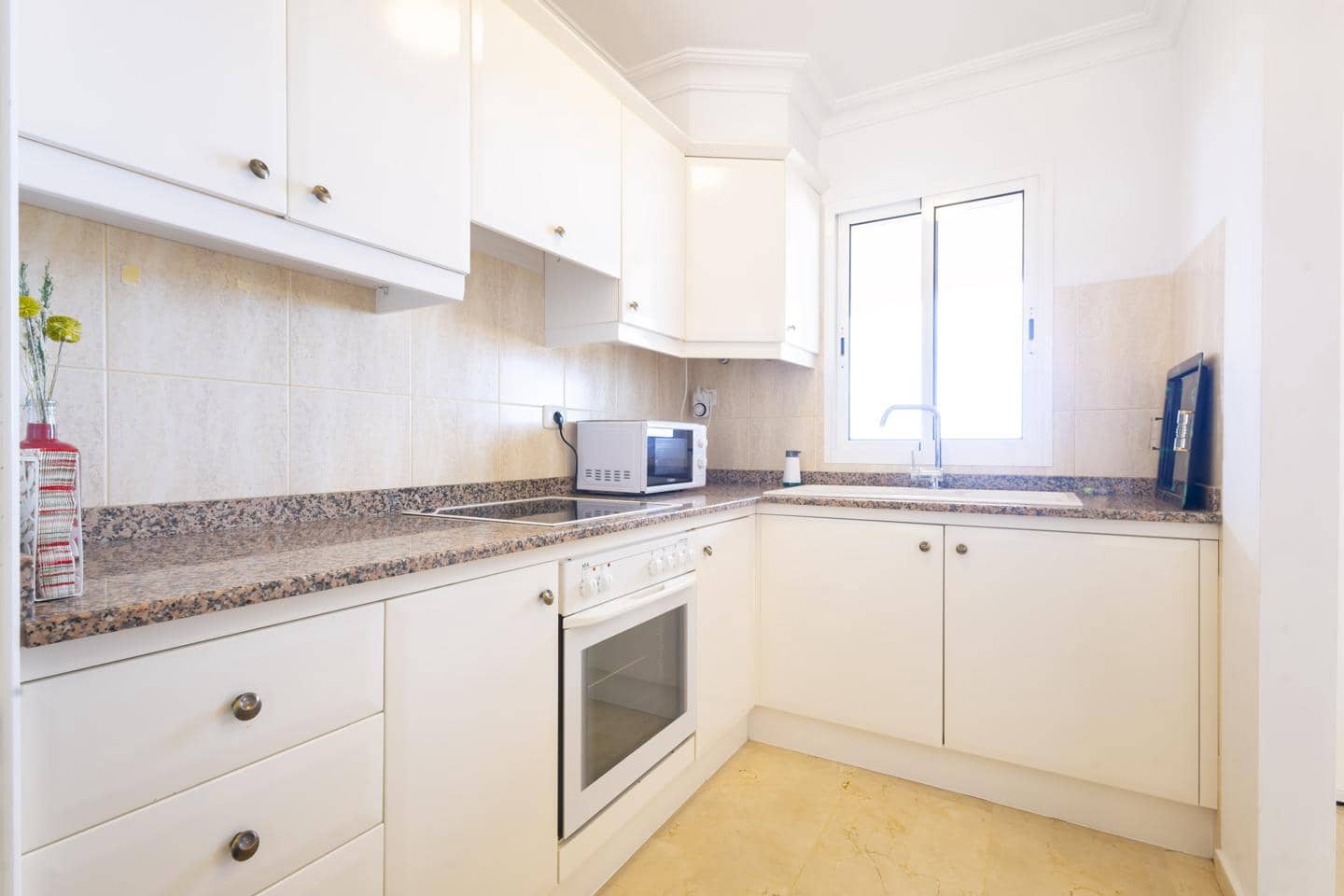 1 sypialnia Mieszkanie do wynajęcia w Puerto de la Cruz z basenem garażem - 970 € (Ref: 9549974)