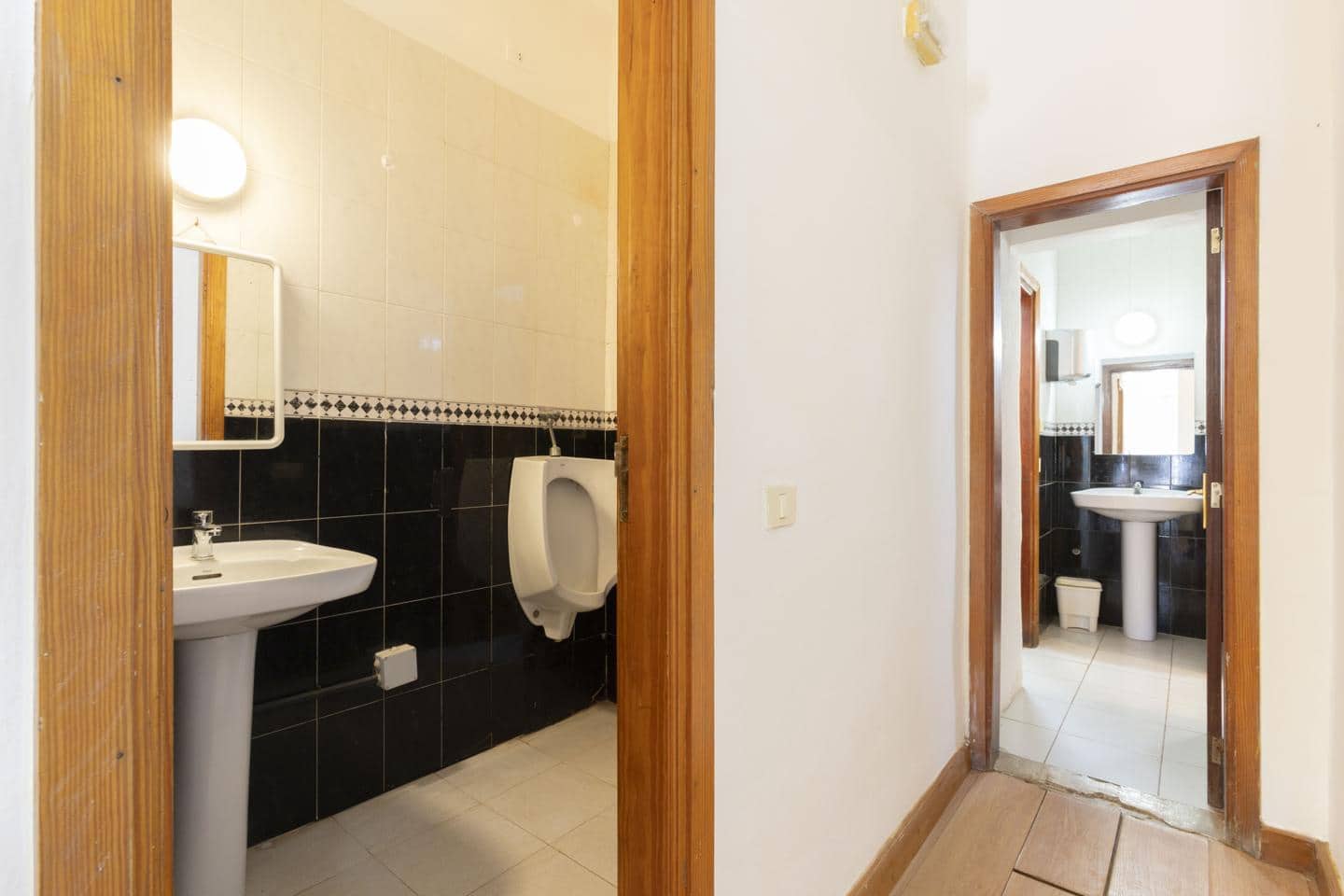 4 bedroom Villa for sale in Granadilla de Abona - € 470,000 (Ref: 9566270)