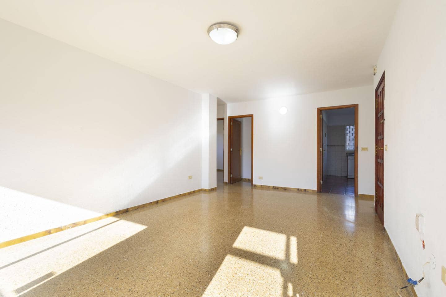 3 sypialnia Mieszkanie na sprzedaż w Santa Cruz de Tenerife - 250 000 € (Ref: 9566271)
