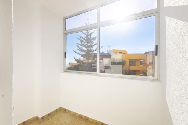 3 chambre Appartement à vendre à Villa Ascension, Santa Cruz de Tenerife - 250 000 € (Ref: 9566271)