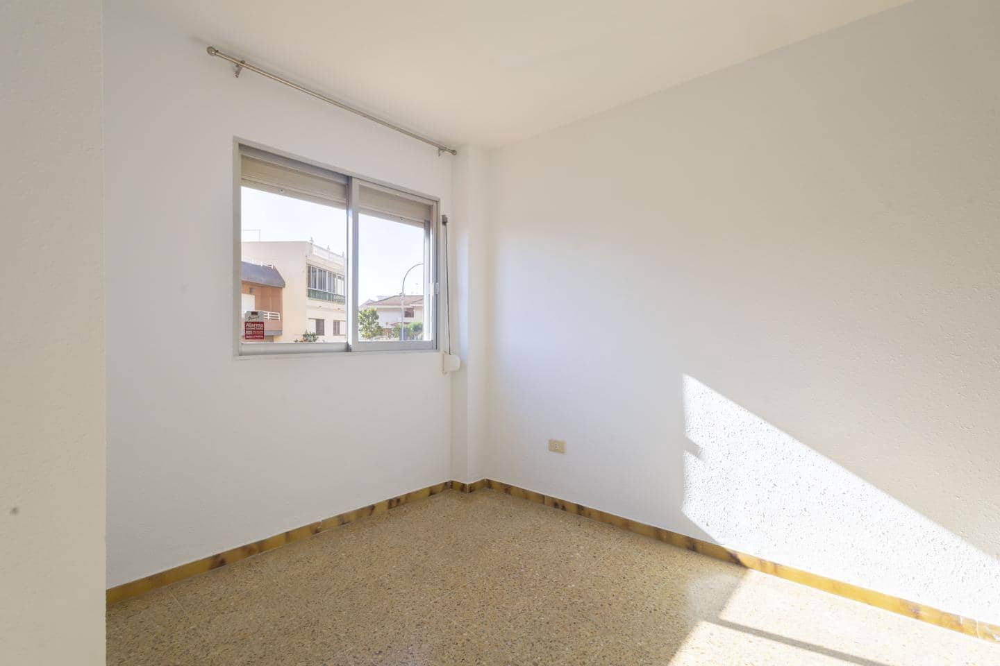 3 sypialnia Mieszkanie na sprzedaż w Santa Cruz de Tenerife - 250 000 € (Ref: 9566271)