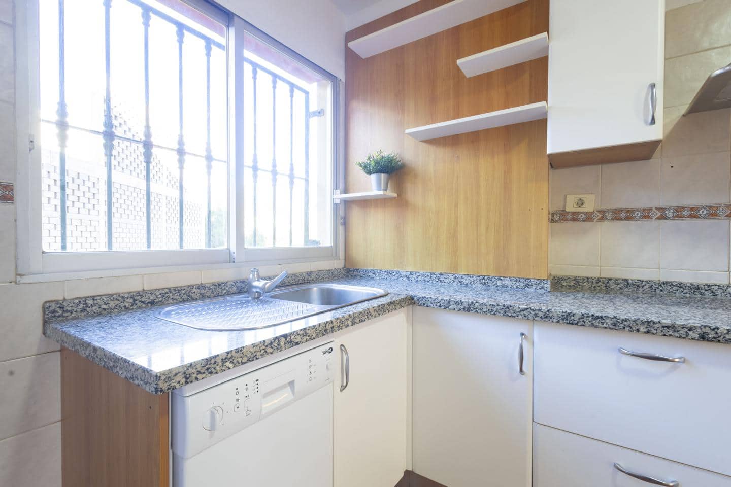 3 sypialnia Mieszkanie na sprzedaż w Santa Cruz de Tenerife - 250 000 € (Ref: 9566271)