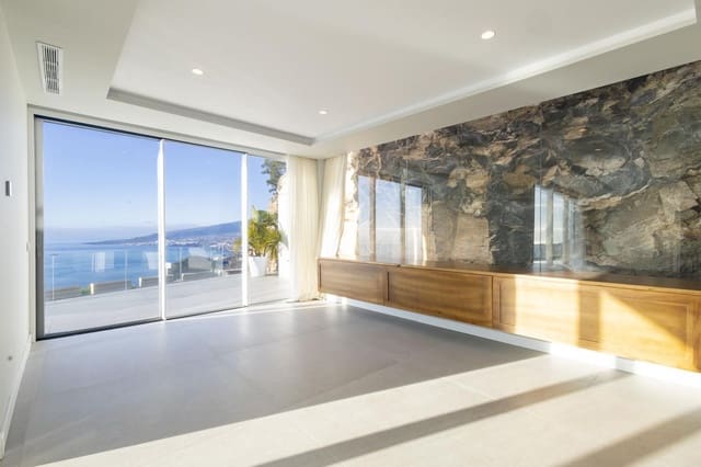 3 camera da letto Villa in vendita in Santa Cruz de Tenerife con piscina garage - 849.990 € (Rif: 9571976)