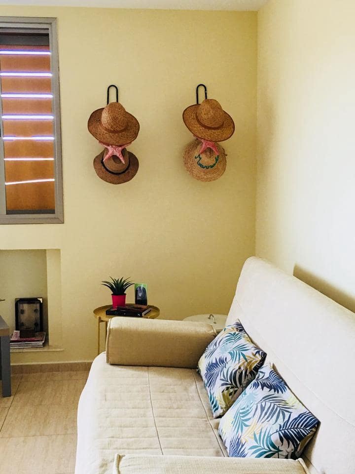 1 Zimmer Wohnung zu vermieten in El Medano mit Garage - 850 € (Ref: 9572157)