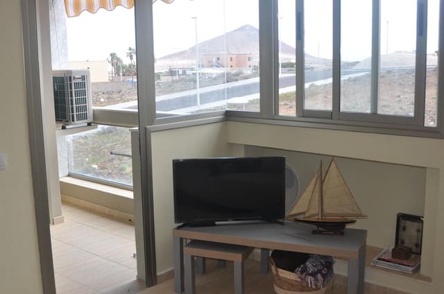 1 Zimmer Wohnung zu vermieten in El Medano, Granadilla de Abona mit Garage - 850 € (Ref: 9572157)