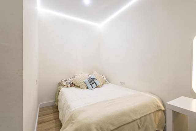 2 bedroom Flat for sale in Chapatal, Santa Cruz de Tenerife - € 255,000 (Ref: 9572158)