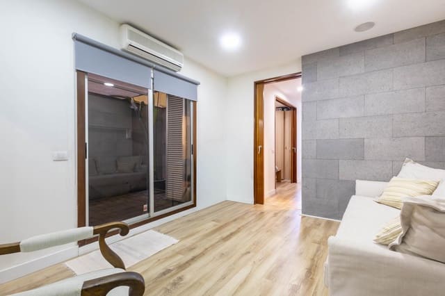 2 bedroom Flat for sale in Chapatal, Santa Cruz de Tenerife - € 255,000 (Ref: 9572158)