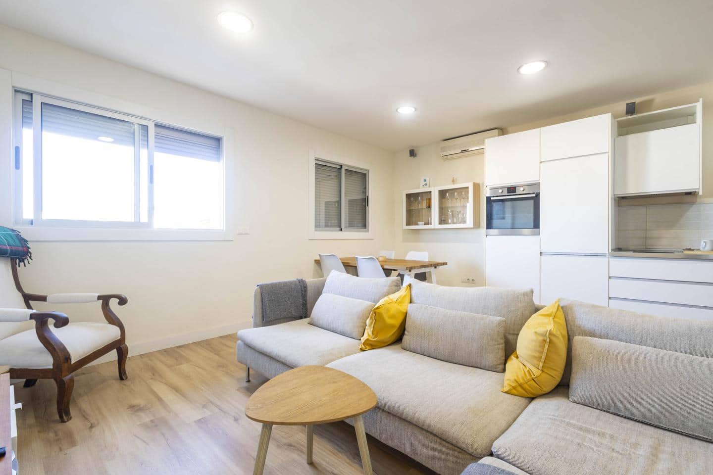 2 bedroom Flat for sale in Santa Cruz de Tenerife - € 255,000 (Ref: 9572158)