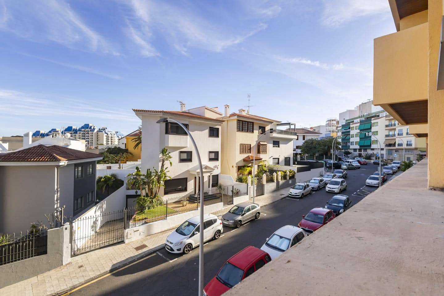 2 bedroom Flat for sale in Santa Cruz de Tenerife - € 255,000 (Ref: 9572158)