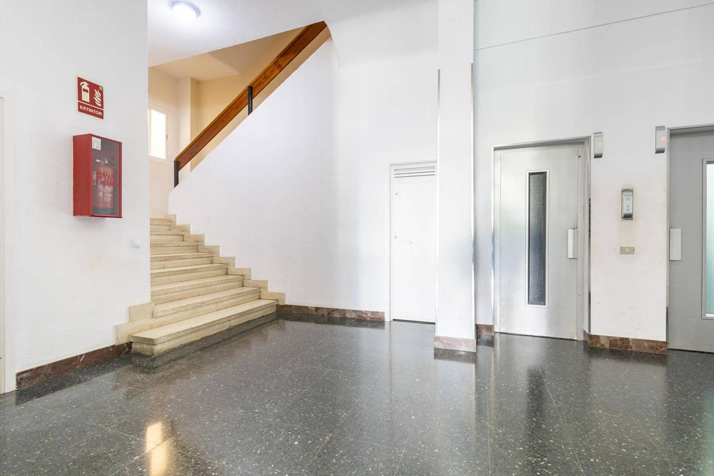 2 bedroom Flat for sale in Santa Cruz de Tenerife - € 255,000 (Ref: 9572158)