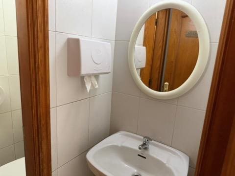 Entreprise de 2 chambres à louer à Santa Ursula - 750 € (Ref: 9572159)