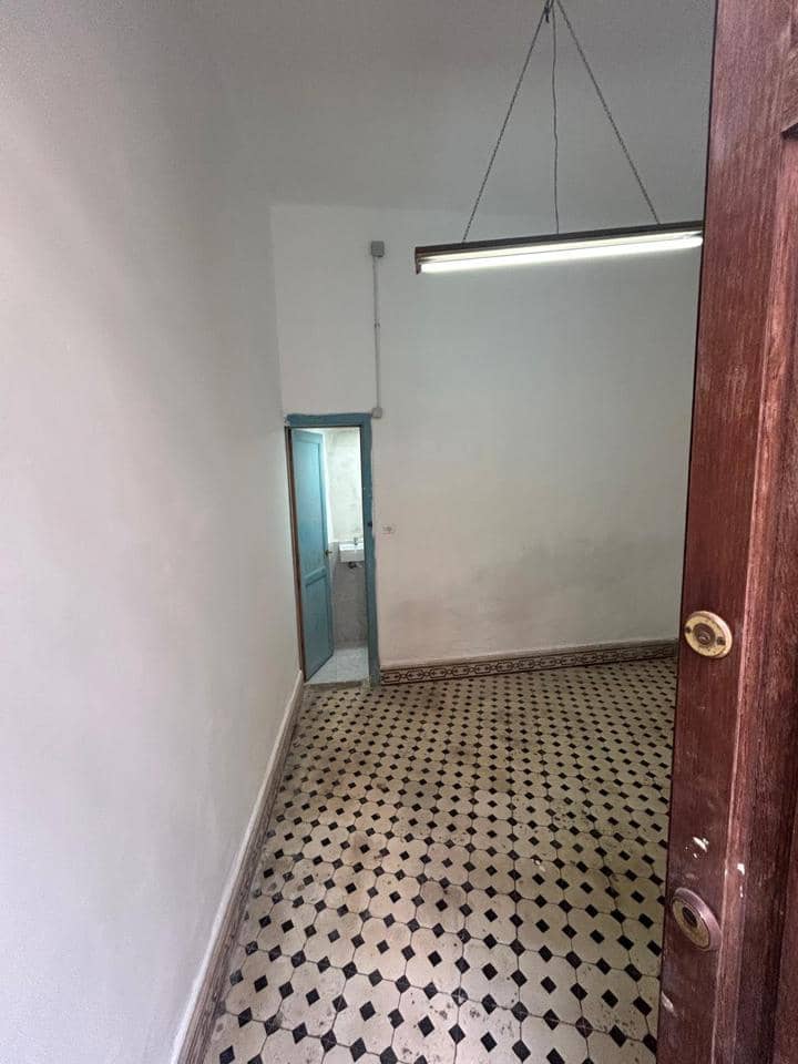 1 soveværelse Virksomhed til leje i Santa Cruz de Tenerife - € 400 (Ref: 9572363)