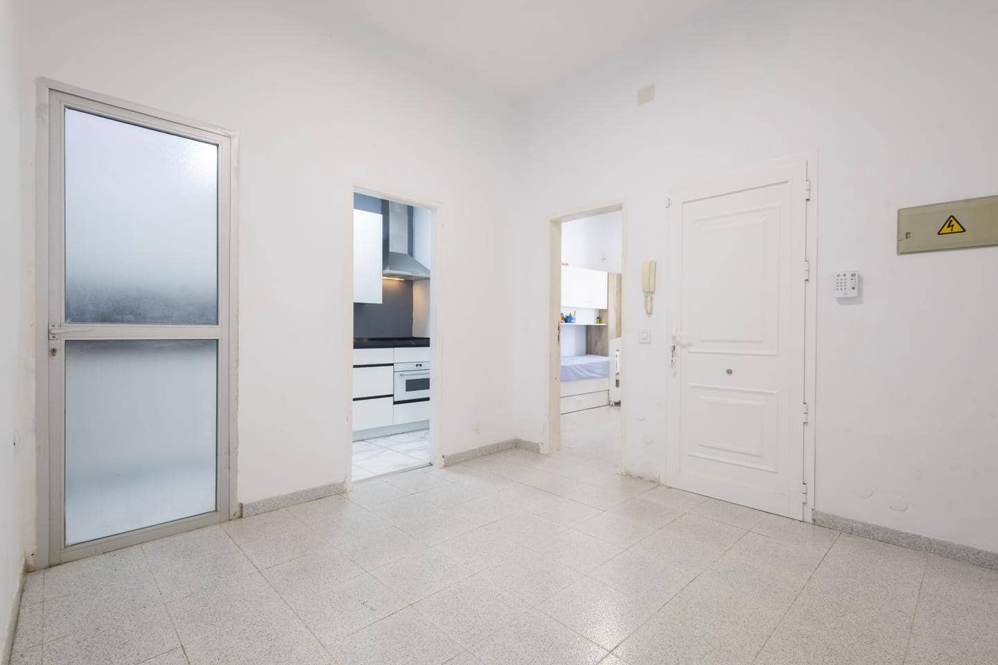 2 sovrum Lägenhet till salu i Santa Cruz de Tenerife - 160 000 € (Ref: 9580301)