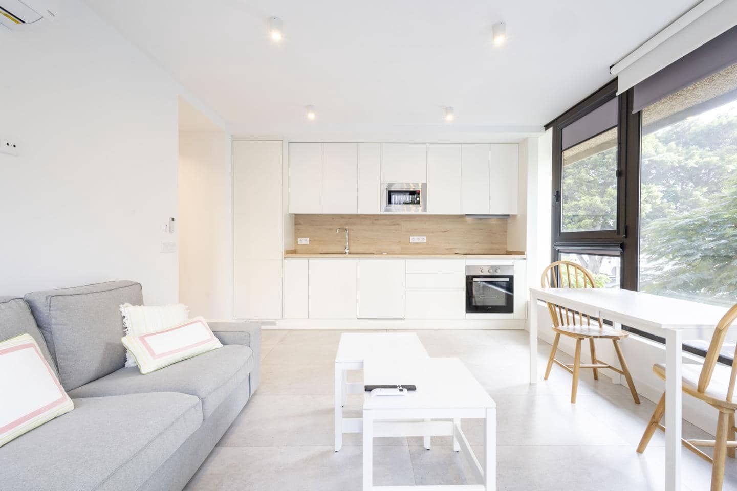 1 slaapkamer Flat te huur in Santa Cruz de Tenerife - € 990 (Ref: 9584644)