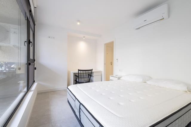 1 slaapkamer Flat te huur in Urbanizacion Anaga, Santa Cruz de Tenerife - € 990 (Ref: 9584644)