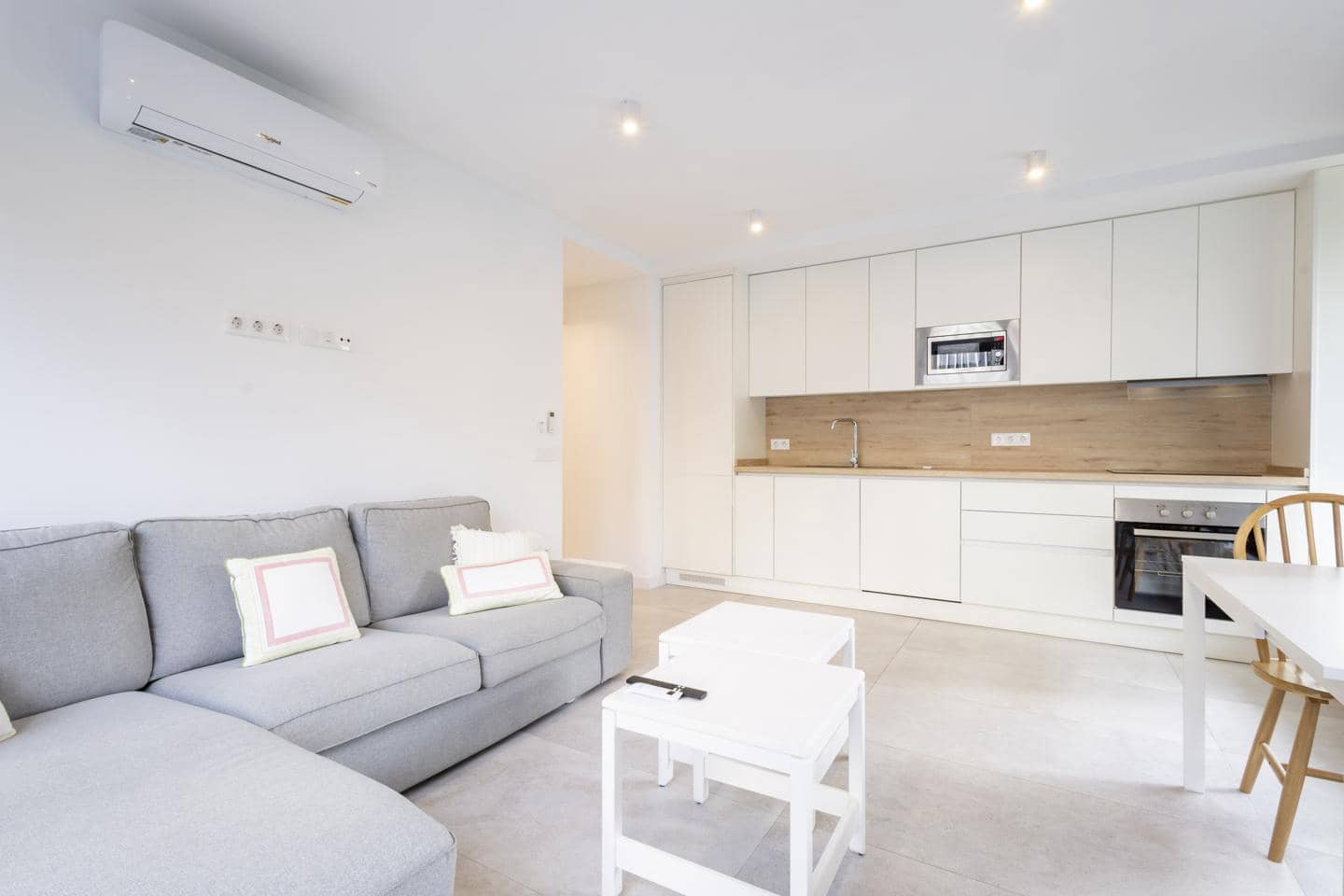 1 slaapkamer Flat te huur in Santa Cruz de Tenerife - € 990 (Ref: 9584644)