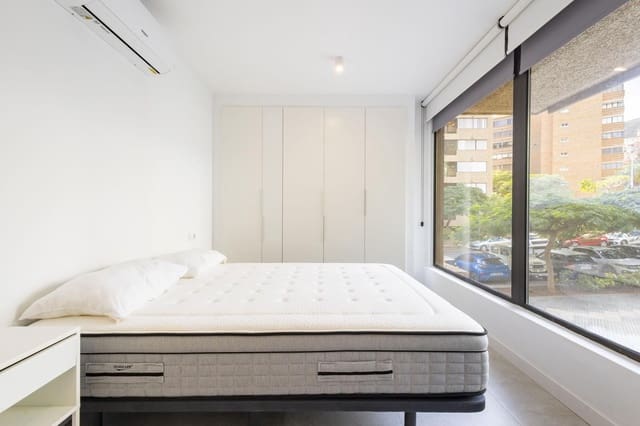 1 slaapkamer Flat te huur in Urbanizacion Anaga, Santa Cruz de Tenerife - € 990 (Ref: 9584644)