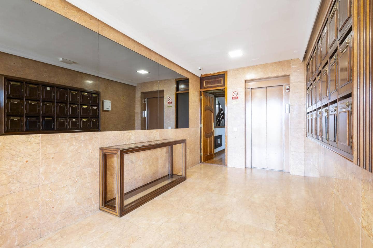 1 slaapkamer Flat te huur in Santa Cruz de Tenerife - € 990 (Ref: 9584644)