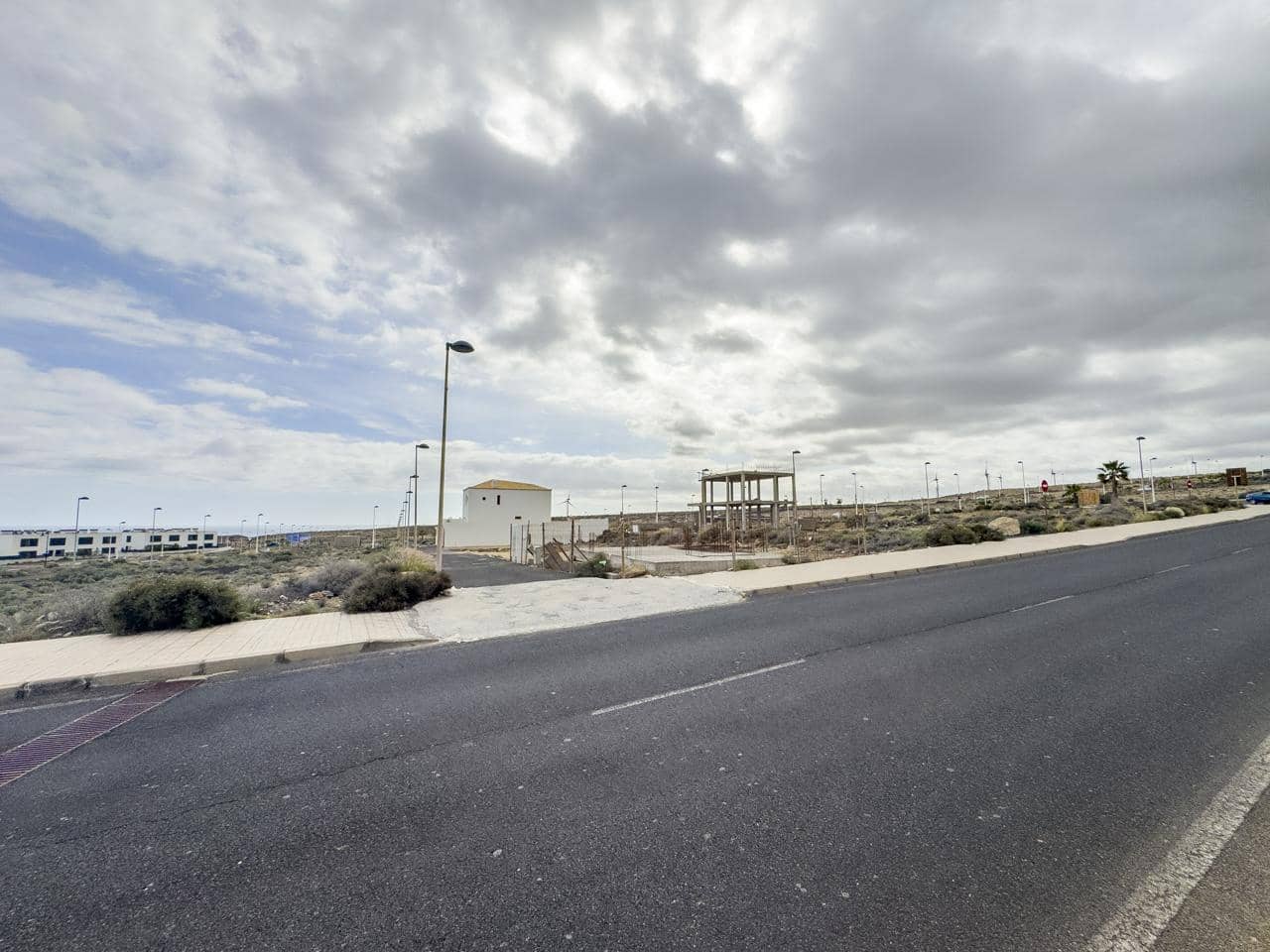 Rakentamaton maa myytävänä paikassa Abades - 164 750 € (Ref: 9585166)