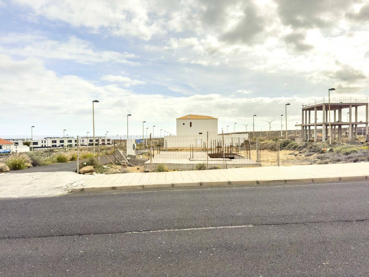 Rakentamaton maa myytävänä paikassa Abades - 164 750 € (Ref: 9585166)