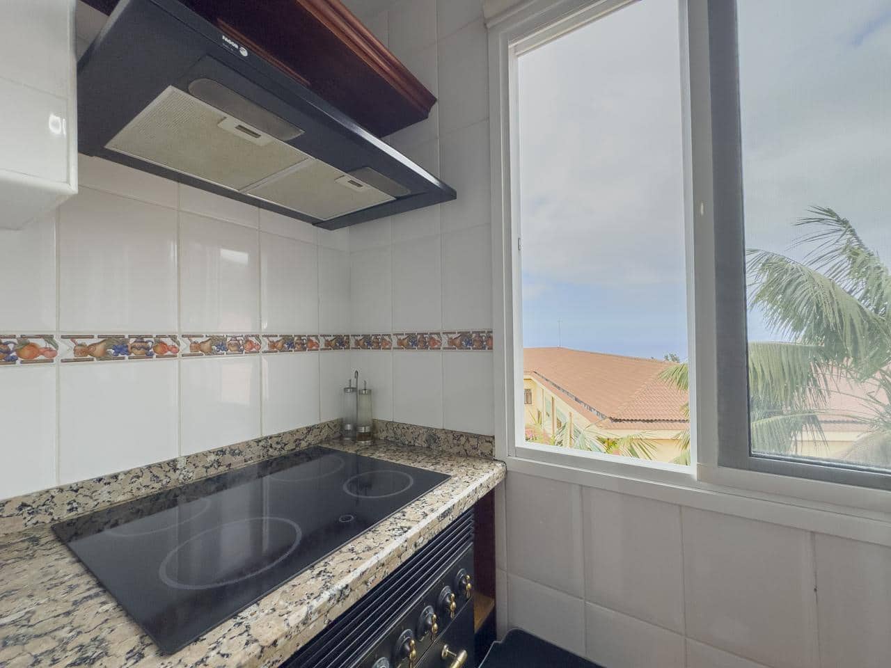 3 soveværelse Lejlighed til salg i La Orotava - € 172.000 (Ref: 9592093)