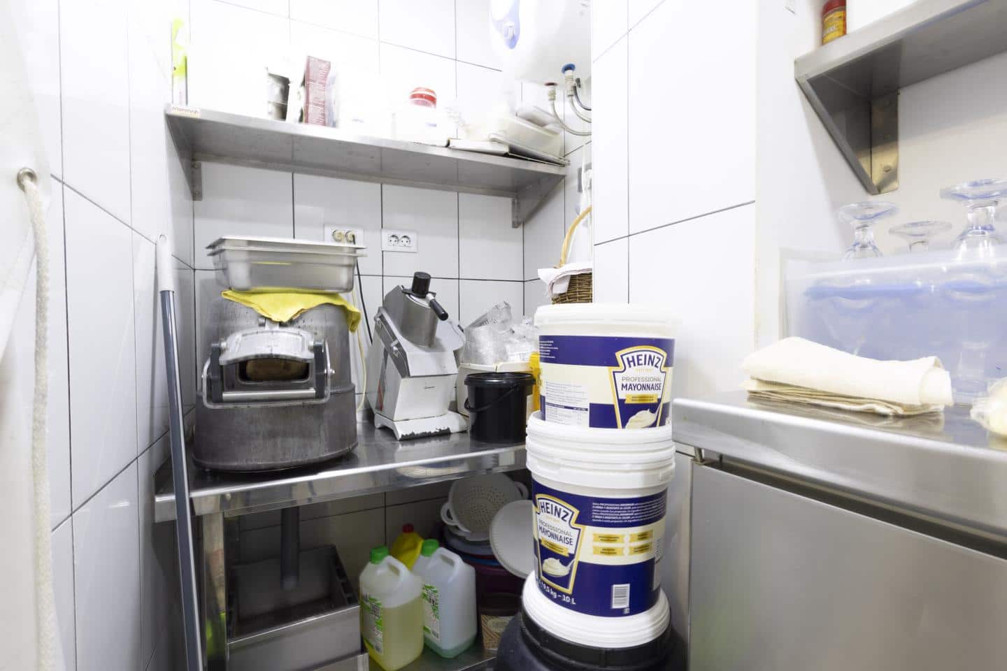 1 soveværelse Virksomhed til leje i Puerto de la Cruz - € 2.000 (Ref: 9598136)