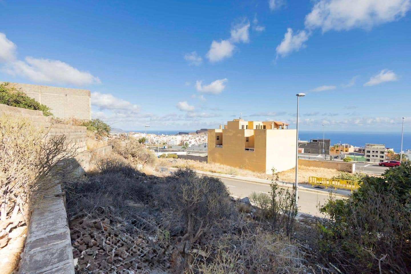 Rakentamaton maa myytävänä paikassa Santa Cruz de Tenerife - 110 000 € (Ref: 9598137)