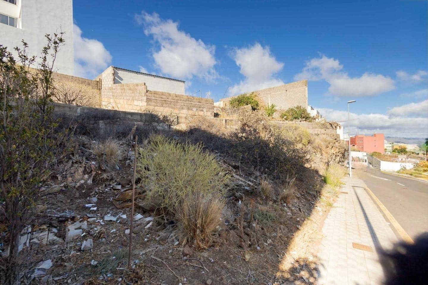 Rakentamaton maa myytävänä paikassa Santa Cruz de Tenerife - 110 000 € (Ref: 9598137)