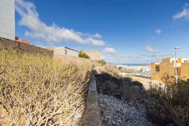 Rakentamaton maa myytävänä paikassa El Sobradillo, Santa Cruz de Tenerife - 110 000 € (Ref: 9598137)