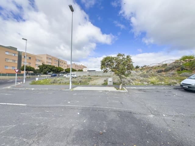 Rakentamaton maa myytävänä paikassa Granadilla de Abona - 129 500 € (Ref: 9598210)