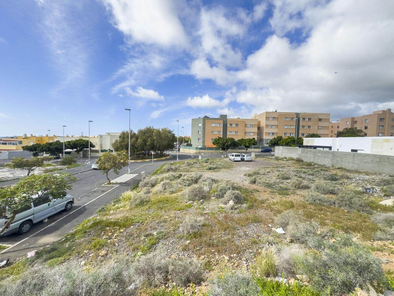 Rakentamaton maa myytävänä paikassa Granadilla de Abona - 129 500 € (Ref: 9598210)