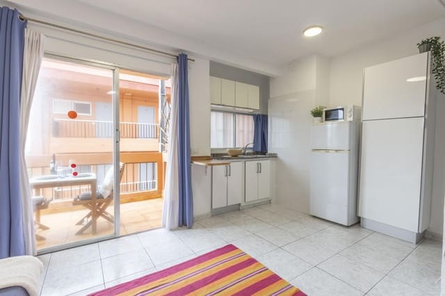 Appartement à vendre à Puerto de la Cruz avec piscine - 169 000 € (Ref: 9598367)