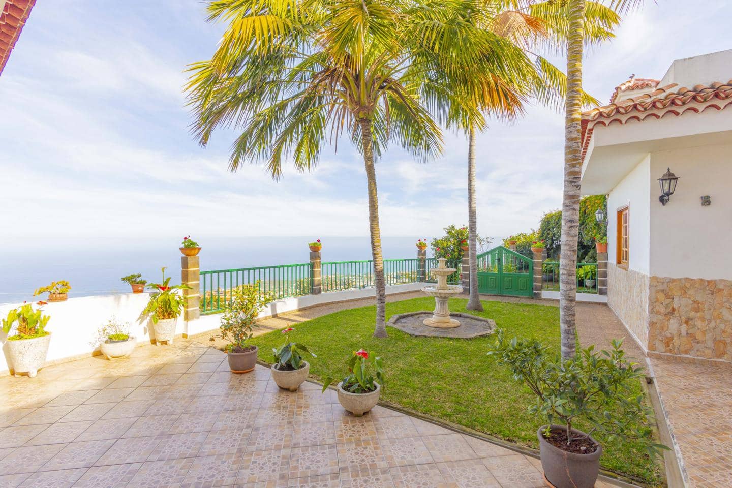 7 makuuhuone Huvila myytävänä paikassa Icod de los Vinos - 439 500 € (Ref: 9598368)